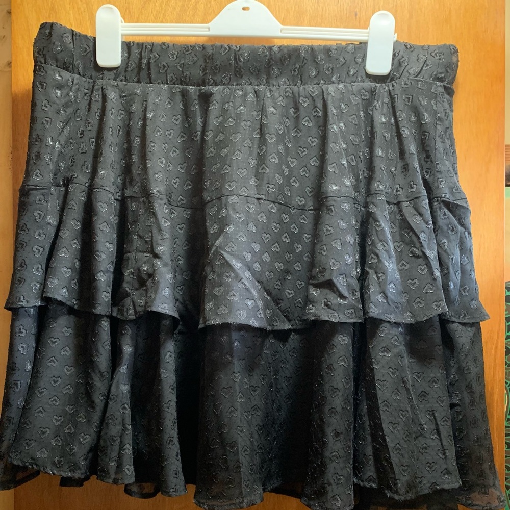 Torrid mini tiered skirt, size 2